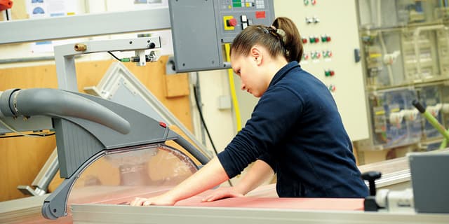 Menuisier/ière – ébéniste